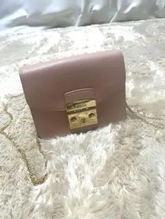 【新品】FURLA メトロポリス　レザー　チェーン　ショルダーバッグ　ピンク