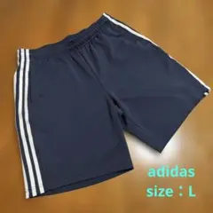 adidas（アディダス）ハーフパンツのサムネイル