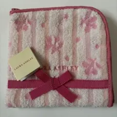 【新品】LAURA ASHLEY タオルハンカチポーチ