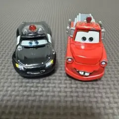 トミカ　カーズ　マックィーン＆メーター　ポリス　レスキュー　セット販売