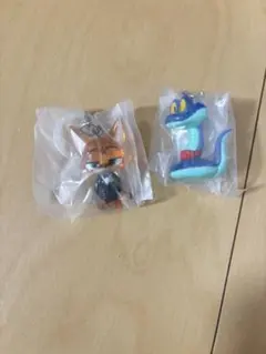 ディズニーキャラクター マスコット 2種セット ガチャ