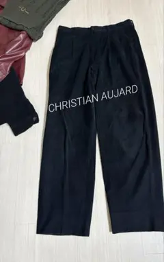 Item thumbnail for item 4b6090b3-add3-44c1-9414-5d8fd4f02faf