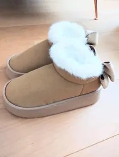 ベージュ リボン付き ムートンブーツシーイン新品未使用