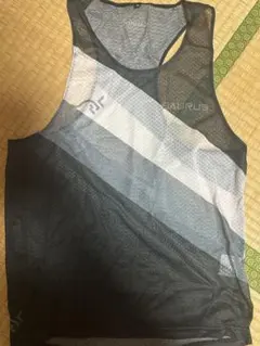 COMPRESSPORT ランニング用シングレット ピンク - メルカリ