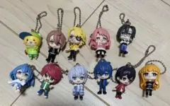 カラフルピーチ　キーホルダー　ガチャガチャ