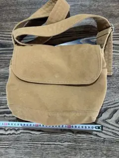 テジカ　ショルダーバッグ