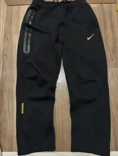 Nike NOCTA ブラックジョガーパンツ