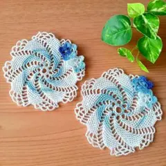 No.240　レース編み　ドイリー　モチーフ　ハンドメイド