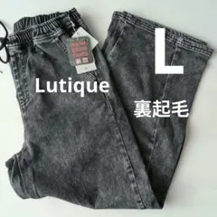 Item thumbnail for item 362ff468-d66d-4fa5-a8cf-94813b51cc37