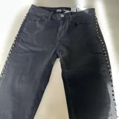 ZARA スタッズ付き ブラック スキニーデニム サイズ24