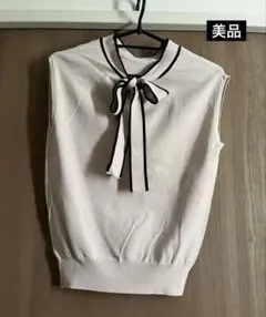 【極美品】ミッシュマッシュ　リボン帯ノースリーブニット　オフホワイトのサムネイル