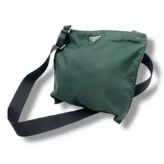 PRADA トライアングルロゴ ショルダーバッグ　カーキ　三角ロゴ