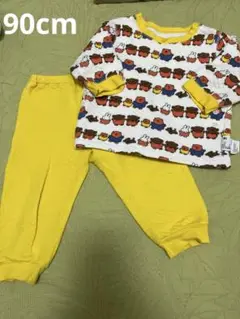 ユニクロ キルトパジャマ 110
