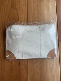 未開封 グローブトロッター ANAビジネスクラスアメニティポーチ ロクシタン