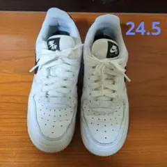 NIKE AIR FORCE 1 ローカット ホワイト ブラック　24.5のサムネイル