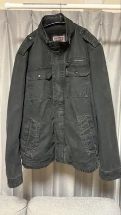 Levi's ミリタリージャケット ボアライナー付のサムネイル