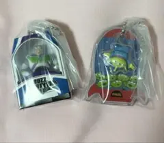 トイストーリー パッケージチャーム＆チョコボーロ　エイリアン ２個