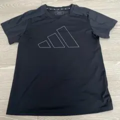 adidasTシャツ150cm