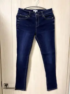 【美品】BEAUTY & YOUTH ストレートデニム Lサイズ ダークブルーのサムネイル