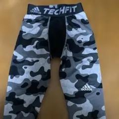 adidas TECHFIT 迷彩柄レギンス・M