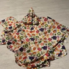 カラフルなベビーレインコート