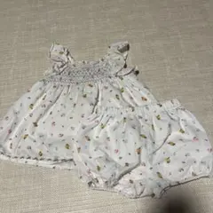 ベビー服 セットアップ 花柄 スモッキング　80 セットアップ