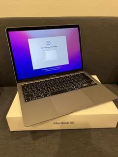 MacBook Air シルバー SSD 256GB メモリ8GBのサムネイル