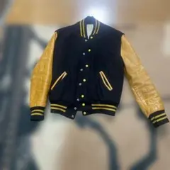 黒と黄色のウールレザースタジャン