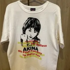 AKINA folder 5アキナ　Tシャツ