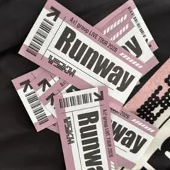 Aぇ!group runway 落下物