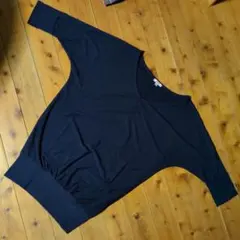 カットソー　紺　5分袖　トップス