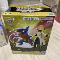 ポケモンマスターズEX シロナ　ガブリアス フィギュア