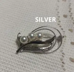 パール 3粒 SILVER ブローチ
