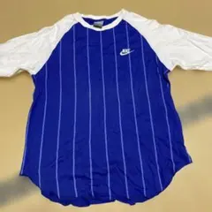 NIKEシャツ