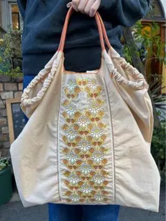 Ball and Chain 刺繍エコバッグ ベージュ　フラワー