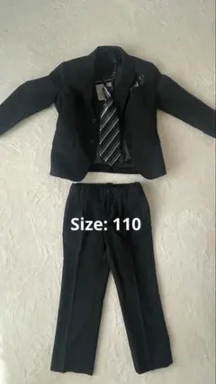 キッズ ブラックスーツ フォーマル　卒園式　入学式