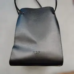 KBF ブラック ショルダーバッグ