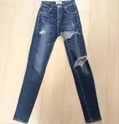 GYDA　ダメージ　スキニー　デニム　XSサイズ