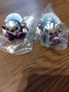 座る星のカービィ　メタナイト　フィギュア