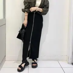 GU ジーユー フロントジップロングスカート Sサイズ