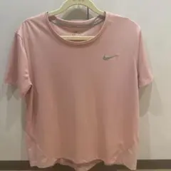 Nike ピンク ショートスリーブ Tシャツ