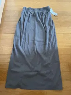 新品未使用　GU グレー ロングスカート M