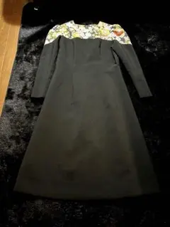 国産Vintage 60‘s 黒ワンピース　花柄