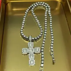 P*K様 モアサナイトテニスチェーンクロスペンダント 50cm - メルカリ