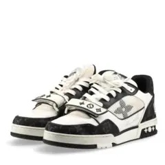 希少】Louis Vuitton LV Trainer Leather 8 - メルカリ