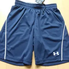 【新品未使用】アンダーアーマー サッカーハーフパンツ　160