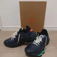 Item thumbnail for item 8ce5fee6-9923-464b-8d8e-228a6d847634