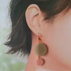 ハンドメイド　ピアス