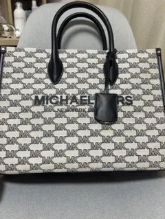 MICHAEL KORS ハンドバッグ ロゴパターン ホワイト・ブラック