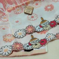 MOOMIN リトルミイ 花柄 刺繍 フェイスタオル　ハンドタオル 2枚セットのサムネイル